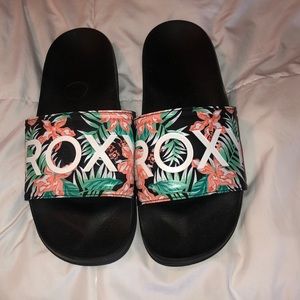 Roxy slides